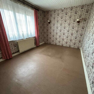 Maison semi individuelle avec garage