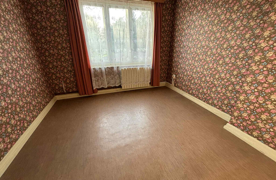 Maison semi individuelle avec garage