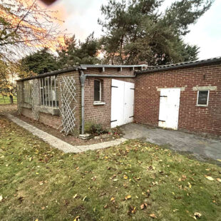 Maison semi individuelle avec garage