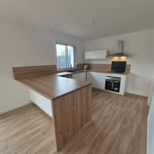 Maison 6 pièce(s) 115 m2