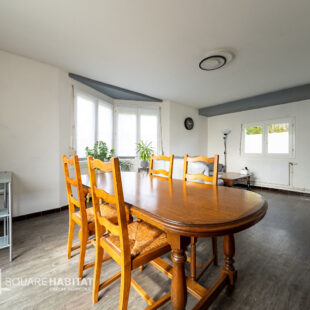 Maison semi-individuelle  4 chambres/ jardin / garage