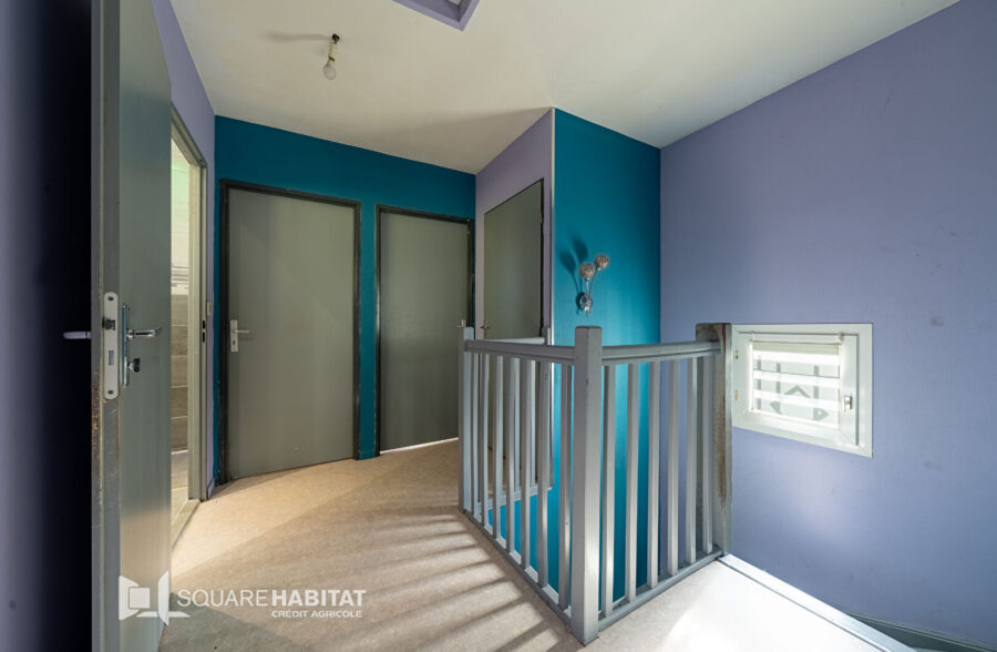 Maison semi-individuelle  4 chambres/ jardin / garage