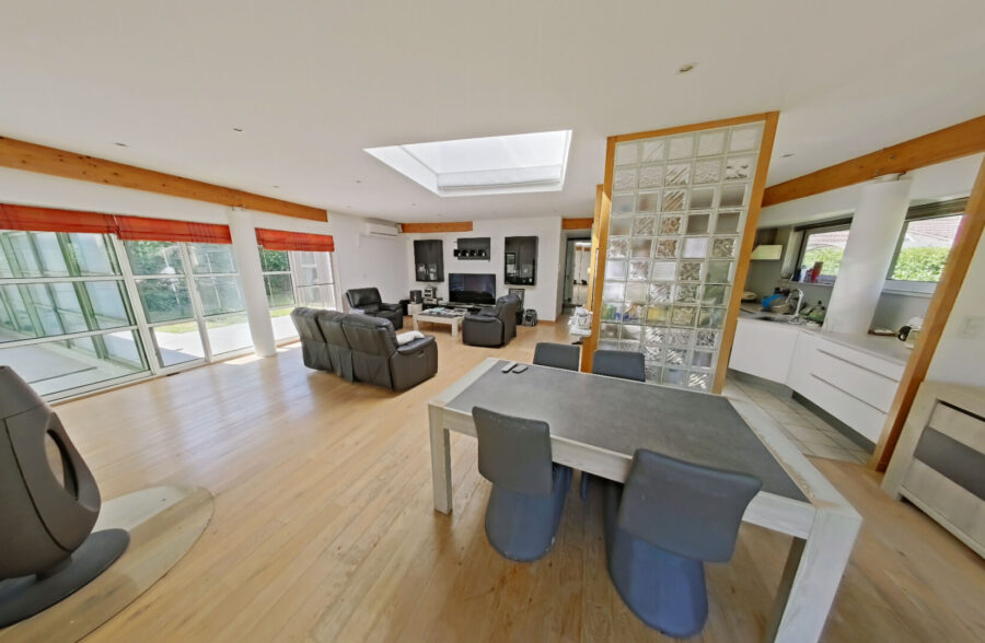 Maison Teteghem 6 pièce(s) 170 m2