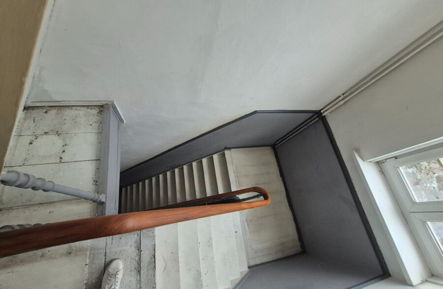 À VENDRE  Maison 7 pièces à rénover 142 m²  Secteur calme, proche transports et commerces