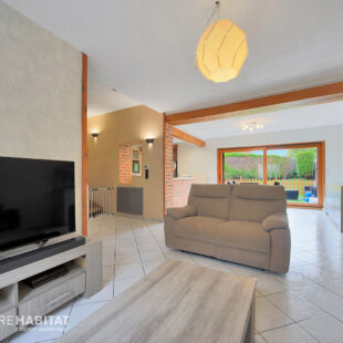 Maison avec un agréable jardin et idéalement située à HENIN-BEAUMONT