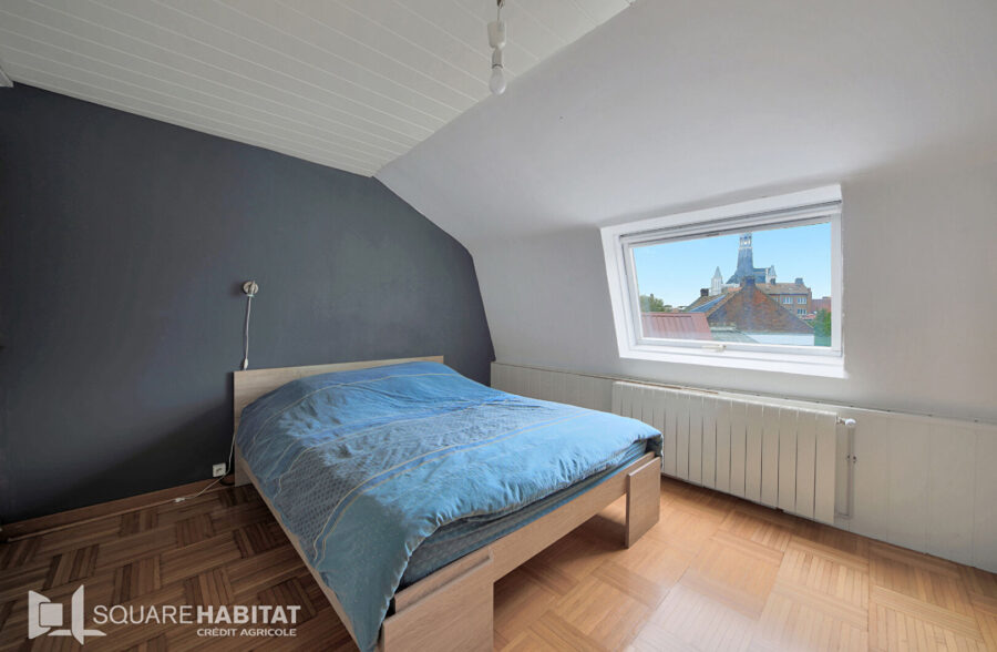 Maison avec un agréable jardin et idéalement située à HENIN-BEAUMONT