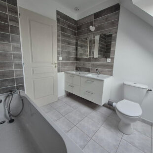 Wasquehal Maison individuelle récente avec jardin et garage