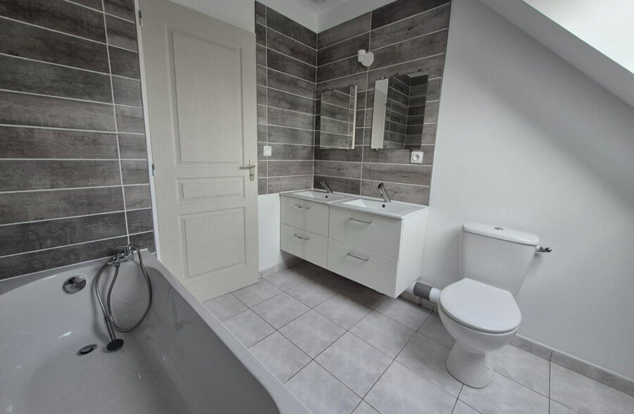 Wasquehal Maison individuelle récente avec jardin et garage