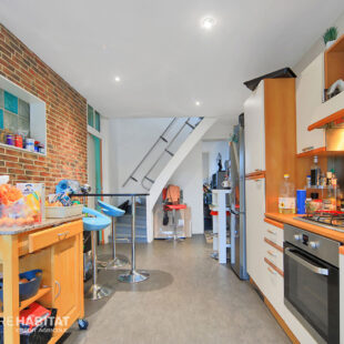 Maison semi  individuelle avec jardin et garage