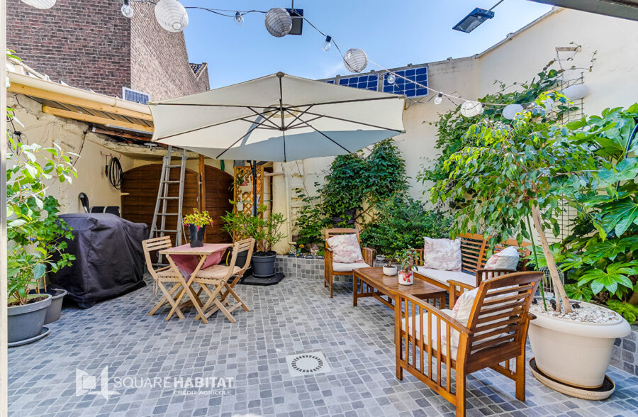 Maison Tourcoing 7 pièce(s) 0200 m2