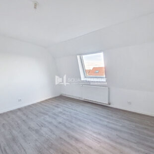 MAISON REFAITE A NEUF 4 CHAMBRES ET EXTERIEUR