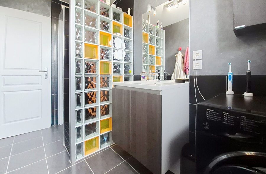 Pavillon recent de type plain pied