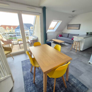 Berck Plage , T3 en duplex avec terrasse ,local vélo et place de parking !!