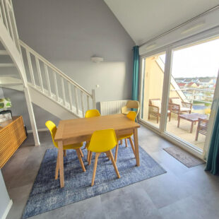 Berck Plage , T3 en duplex avec terrasse ,local vélo et place de parking !!
