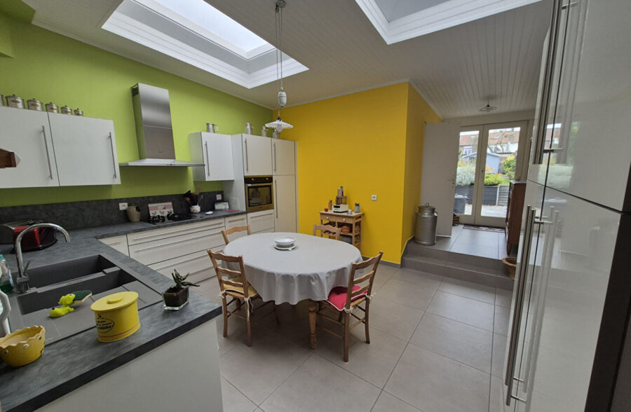 À vendre ! Charmante Maison 102m² 4 pièces avec jardin à Roubaix, limite Wattrelos, 179 000€ HAI !!!