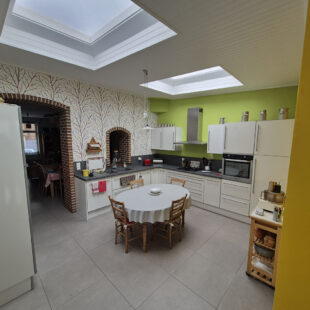 À vendre ! Charmante Maison 102m² 4 pièces avec jardin à Roubaix, limite Wattrelos, 179 000€ HAI !!!