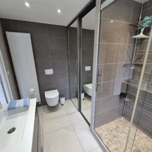 À vendre ! Charmante Maison 102m² 4 pièces avec jardin à Roubaix, limite Wattrelos, 179 000€ HAI !!!