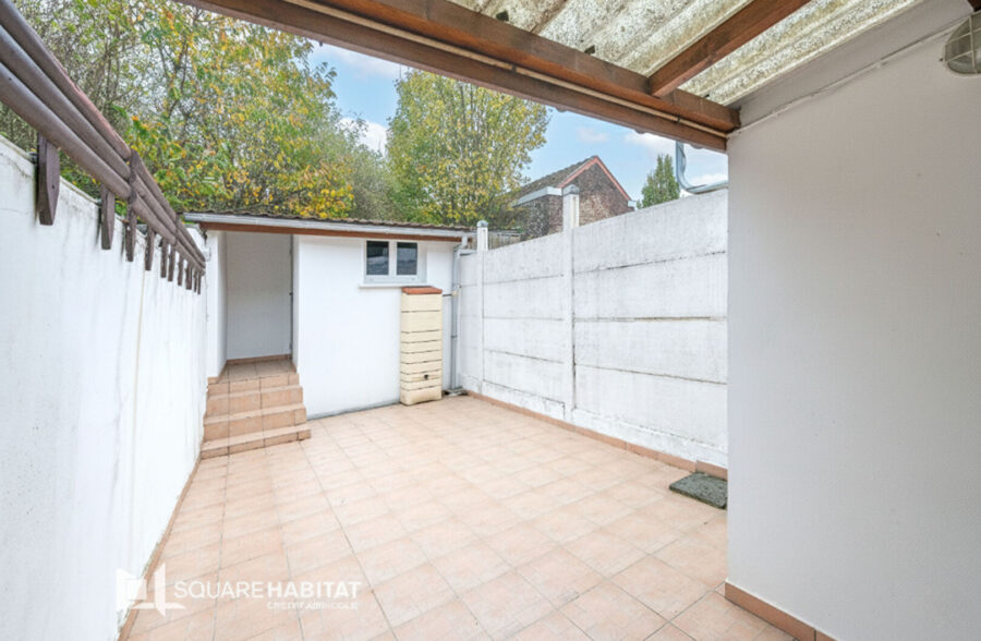 MAISON ENTIÈREMENT MEUBLÉE – IDÉAL INVESTISSEMENT OU PREMIÈRE ACQUISITION !