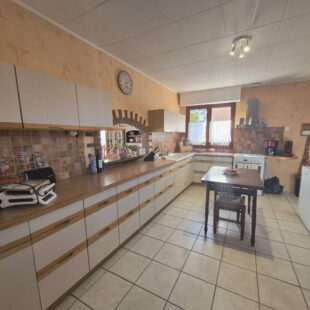 Maison Lambres Lez Douai 4 pièce(s) 140 m2