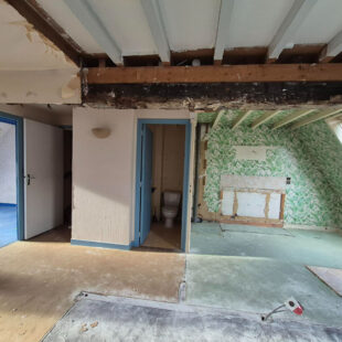 VIEUX LILLE – Plateau brut  en duplex d’environ 66 m² CARREZ (95 m² au sol)