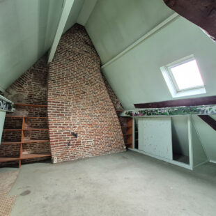 VIEUX LILLE – Plateau brut  en duplex d’environ 66 m² CARREZ (95 m² au sol)