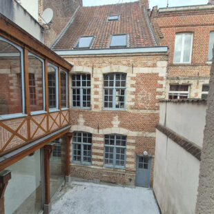 VIEUX LILLE – Plateau brut à aménager en T2 47 m² Loi Carrez