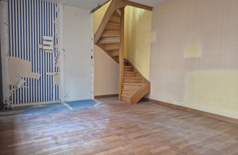 VIEUX LILLE – Plateau brut à aménager en T2 47 m² Loi Carrez