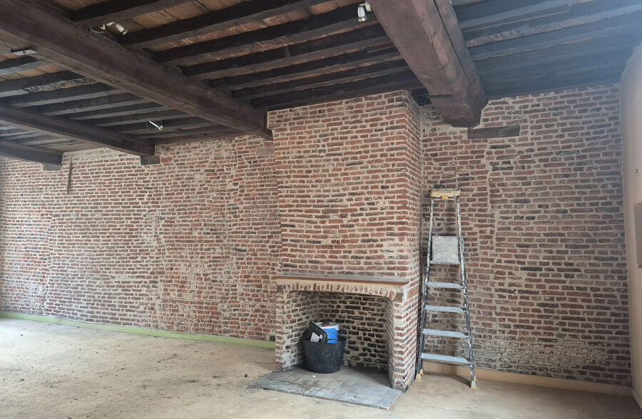 VIEUX LILLE – Plateau brut à aménager en T1/T2 de 38 m²