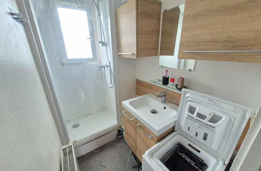 LILLE WAZEMMES/GAMBETTA : Type 2 /Type 3 de 53m² avec stationnement et cave – Vendu loué