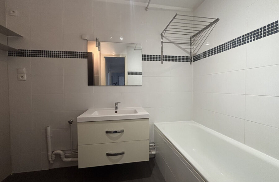 Appartement T3 traversant et lumineux 90 m² avec garage et cave – LILLE