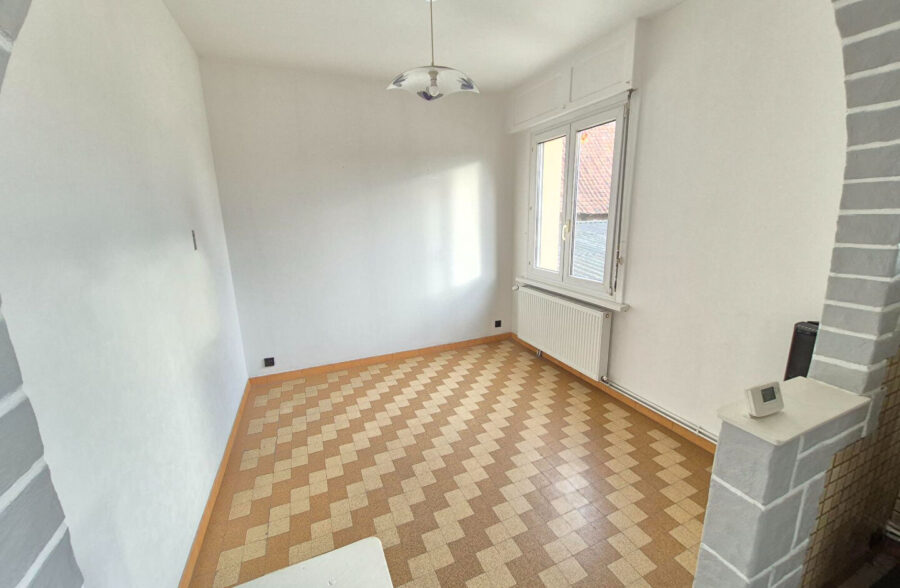 BRIMEUX , maison individuelle , 3 chbs , 2 garages , vue sur les champs !!