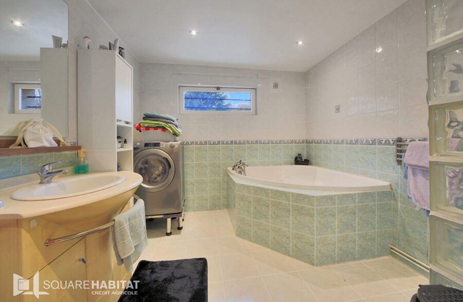 Maison individuelle jardin garage à Drocourt