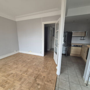 LILLE – REPUBLIQUE – T3  66m² + cave + box