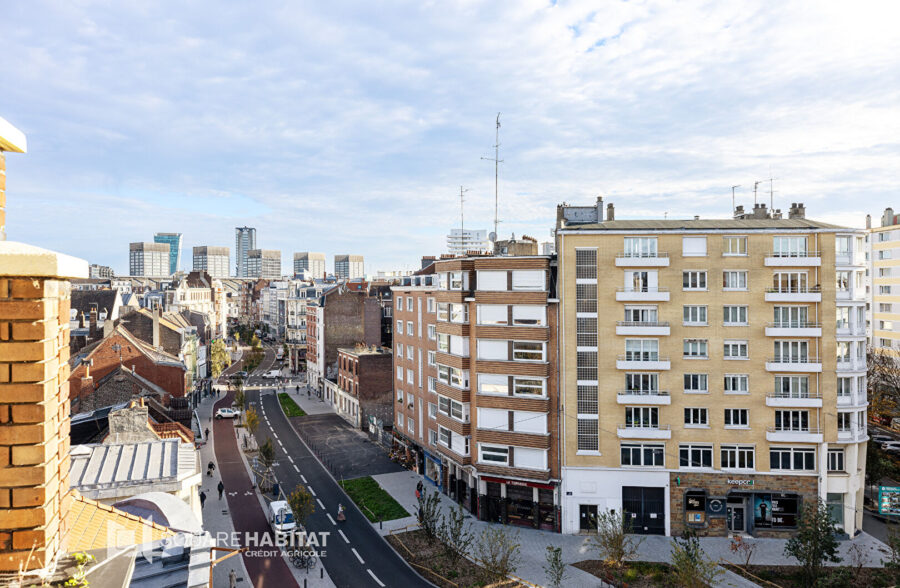 LILLE – REPUBLIQUE – T3  66m² + cave + box