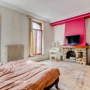 Maison de Maître de Charme , 214 m² , Proche Métro