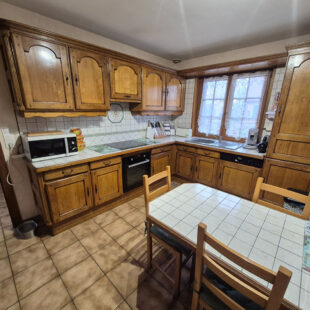 Pavillon individuel en semi plain pied Roost-Warendin 6 pièces 118m2