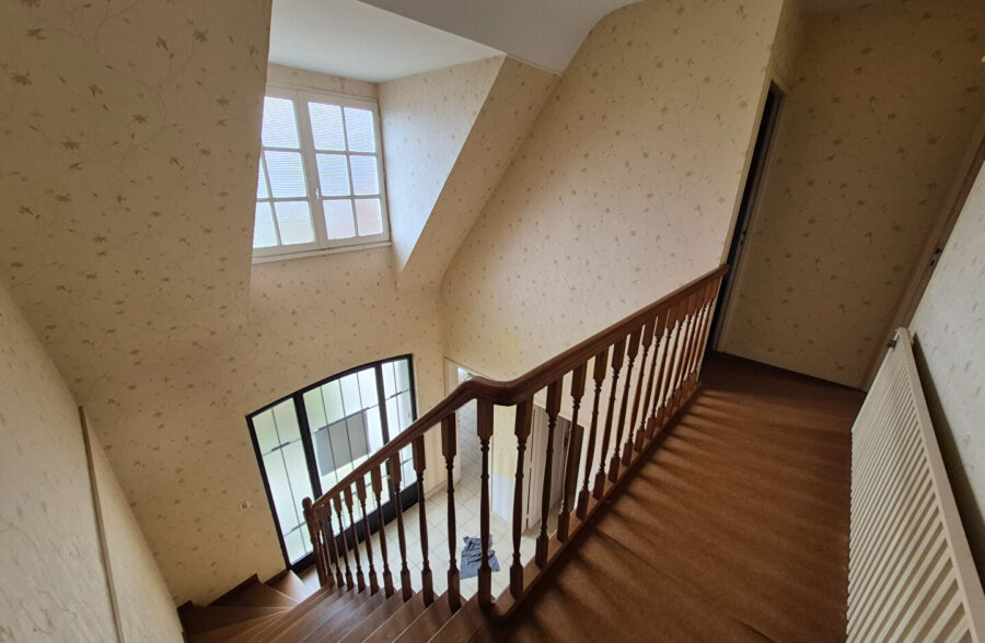 Semi Plain-Pied  6 pièce(s) 143m² LONGUENESSE