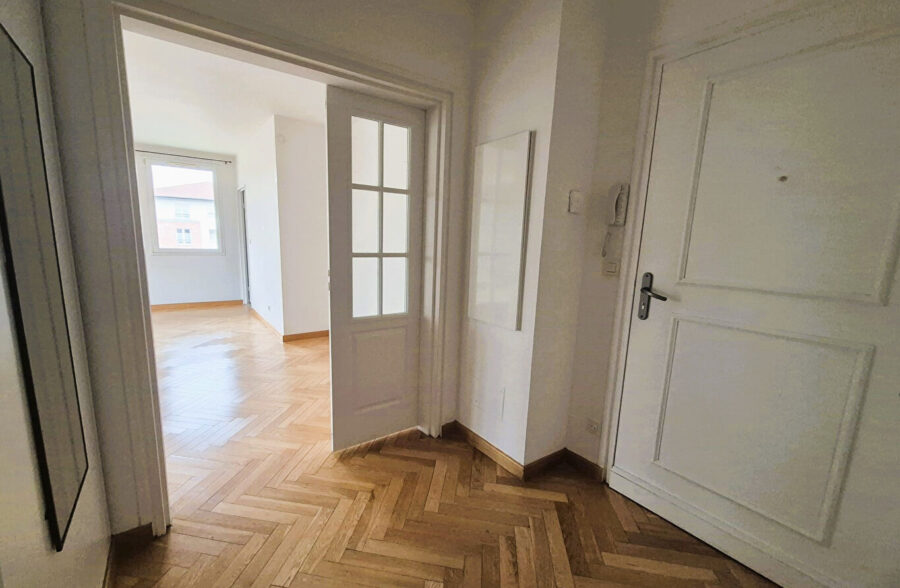 Halluin secteur prisé, Appartement 86m², deux chambres, terrasse, garage  et stationnement