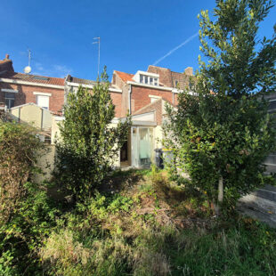 Maison familiale  trois chambres jardin