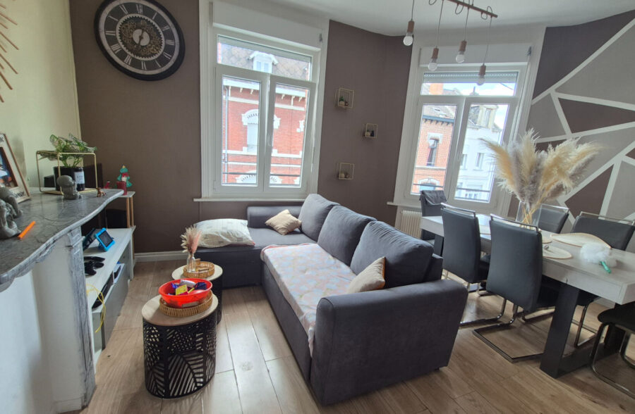 Maison Henin Beaumont 6 pièce(s)