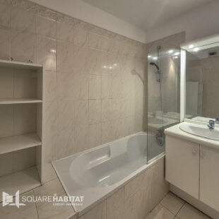 VIEUX LILLE- APPARTEMENT DE 57 M² AVEC TERRASSE DE 27M² – BOX ET CAVE