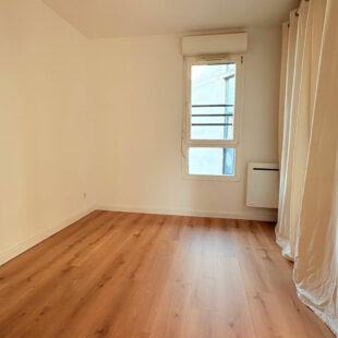 VIEUX LILLE- APPARTEMENT DE 57 M² AVEC TERRASSE DE 27M² – BOX ET CAVE