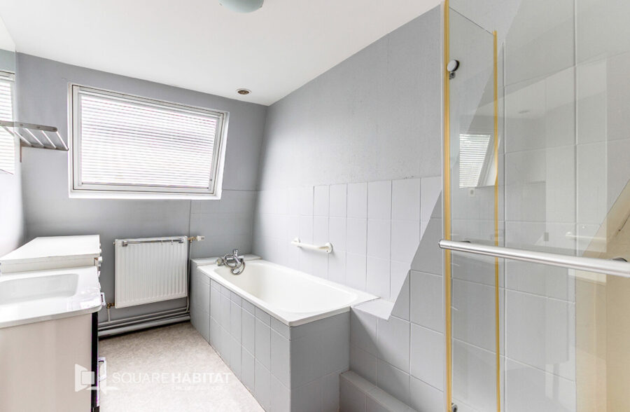 NOUVEAUTÉ à Wattrelos !  Semi-flamande pleine de charme, en plein coeur de ville