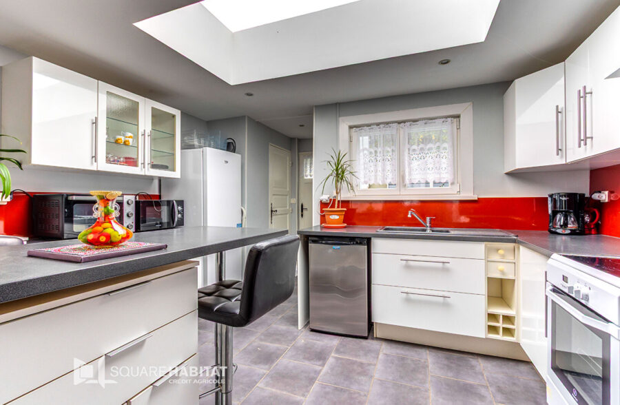 NOUVEAUTÉ à Wattrelos !  Semi-flamande pleine de charme, en plein coeur de ville