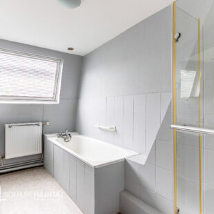 NOUVEAUTÉ à Wattrelos !  Semi-flamande pleine de charme, en plein coeur de ville