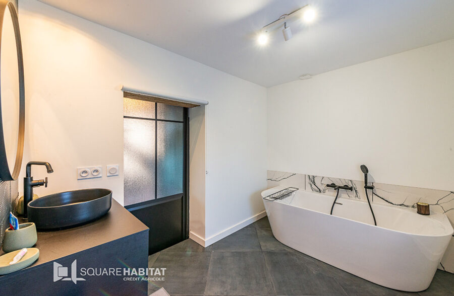 Maison Château L Abbaye 178m²