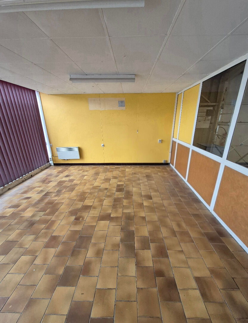 ANNEZIN : Bâtiment Rénové (235 m²) avec FLUX CLIENT GARANTI !