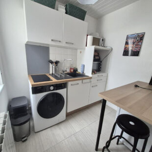EXCLUSIVITE: LILLE GAMBETTA: Type 1 de 28m²  vendu loué avec cave de 20m²