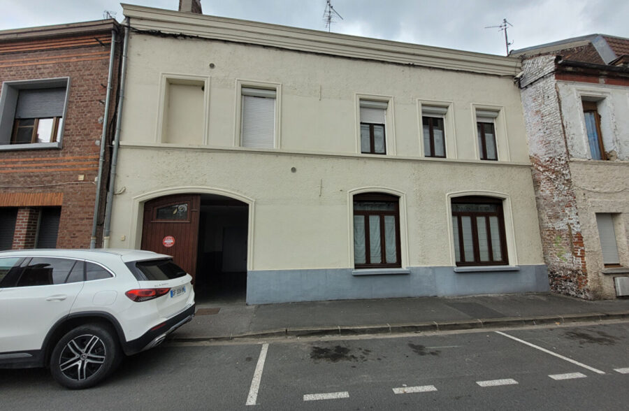 Immeuble de rapport Saint Amand Les Eaux  Sous compromis 
