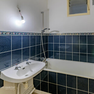 Appartement Rousies 6 pièce(s) 79.68 m2